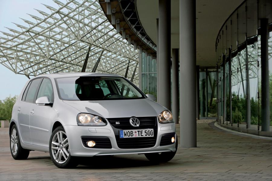  Volkswagen Golf GT Sport 2007 года  (фото 10 из 19)